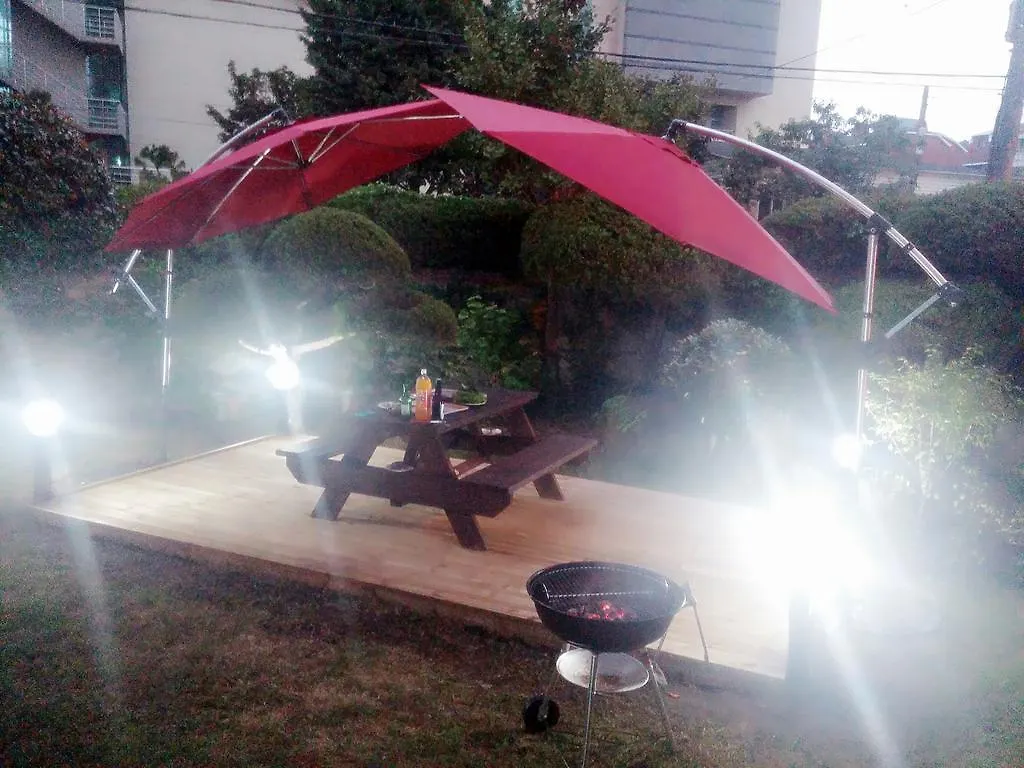 Jeju B.P. Guesthouse 2*,